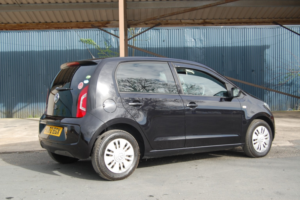 2013 Volkswagen Up 1.0 Move Up! in Black — image 6