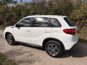 2017 Suzuki Vitara 1.6 Sz4 Euro 6 (s/s) 5dr in White — image 4