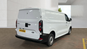 2024 Ford Transit Custom 2.0 320 Ecoblue Leader Panel Van 5dr Diesel Manual L2 H1 Euro 6 136 Ps in White — image 5