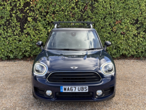 2017 MINI Countryman 2.0 Cooper D Countryman in Blue — image 4