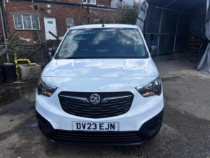 2023 Vauxhall Combo 1.5 Turbo D 2300 Prime L2 H1 Euro 6 (s/s) 6dr in White — image 5