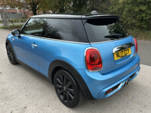 2017 MINI Hatch 2.0 Cooper Sd 3-Door Hatch in Blue — image 2