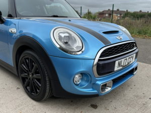 2017 MINI Hatch 2.0 Cooper Sd 3-Door Hatch in Blue — image 5