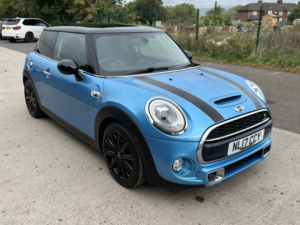 2017 MINI Hatch 2.0 Cooper Sd 3-Door Hatch in Blue — image 6