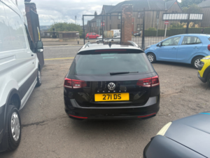 2020 Volkswagen Passat 1.6 Tdi Sel Estate 5dr Diesel DSG Euro 6 (s/s) (120 Ps) in Black — image 4
