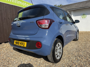 2018 Hyundai I10 1.0 I10 Se 1.0 My17 in Blue — image 6