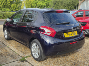 2014 Peugeot 208 1.2 Vti Puretech Style in Blue — image 6