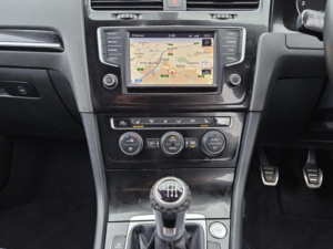 2016 Volkswagen Golf 2.0 Tdi Bluemotion Tech Gtd Euro 6 (s/s) 5dr in Silver — image 2