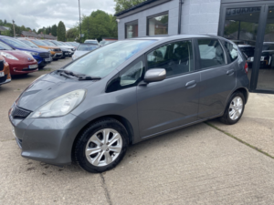 2012 Honda Jazz 1.4 I-Vtec Es in Grey — image 4