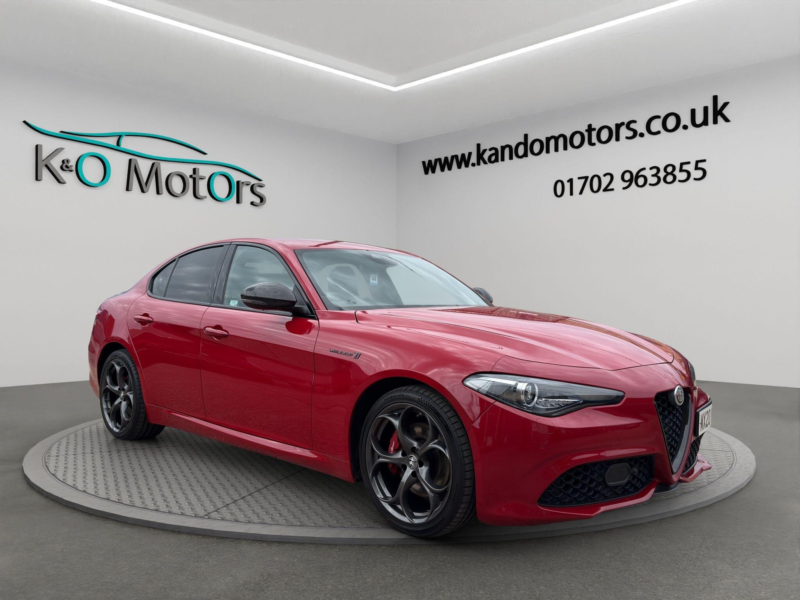 2020 Alfa Romeo Giulia 2.0t Veloce Ti Auto Euro 6 (s/s) 4dr in Red — image 1