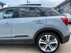 2025 Audi Sq2 2.0 Tfsi Vorsprung SUV 5dr Petrol S Tronic Quattro Euro 6 (s/s) (300 Ps) in Grey — image 2