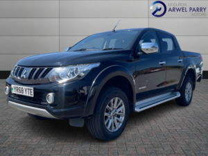 2018 Mitsubishi L200 2.4 Di-D Dc Warrior in Black — image 3