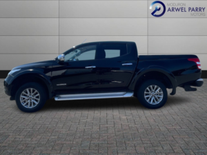 2018 Mitsubishi L200 2.4 Di-D Dc Warrior in Black — image 4