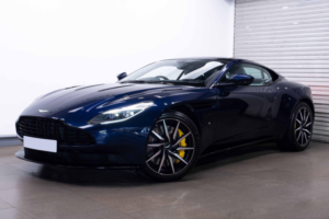 2017 Aston Martin Db11