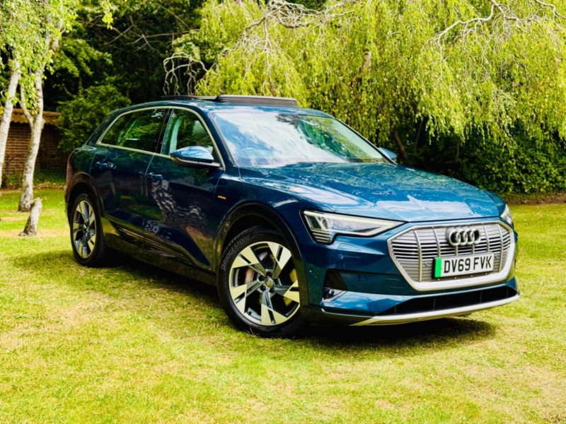 2020 Audi E-Tron 55 SUV 5dr Electric Auto Quattro 95kwh (408 Ps) in Blue — image 1