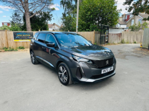 2022 Peugeot 5008