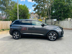 2022 Peugeot 5008 1.2 Puretech Allure Premium + Eat Euro 6 (s/s) 5dr in Grey — image 3