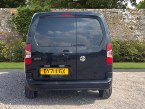 2022 Vauxhall Combo 1.5 Turbo D 2000 Griffin L1 H1 Euro 6 4dr in Black — image 6