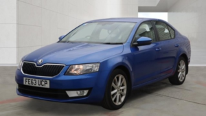 2013 Skoda Octavia 1.6 Tdi Elegance in Blue — image 2