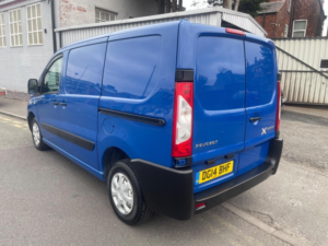 2014 Peugeot Expert 1.6 Hdi L1 H1 4dr in Blue — image 3
