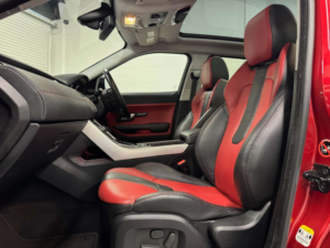 2012 Land Rover Range Rover Evoque 2.2 Sd4 Dynamic Lux SUV 5dr Diesel Auto 4WD (190 Ps) in Red — image 3