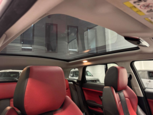 2012 Land Rover Range Rover Evoque 2.2 Sd4 Dynamic Lux SUV 5dr Diesel Auto 4WD (190 Ps) in Red — image 6