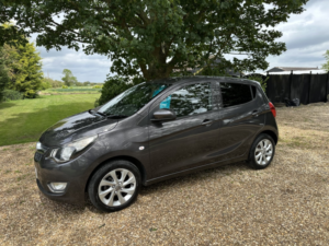 2015 Vauxhall Viva 1.0 I Sl in Grey — image 2