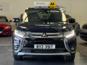 2018 Mitsubishi Outlander 2.2 Di-D 3 in Blue — image 2