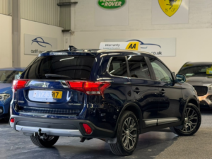 2018 Mitsubishi Outlander 2.2 Di-D 3 in Blue — image 5