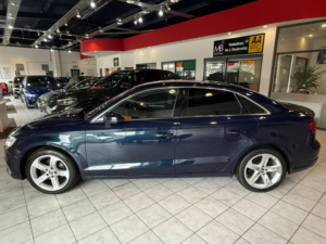 2017 Audi A3 2.0 Tdi Sport in Blue — image 5