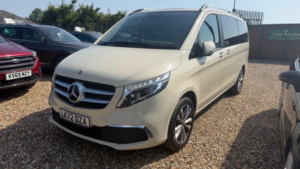 2022 Mercedes-Benz V Class 2.0 V220d Sport G-Tronic+ Euro 6 (s/s) 5dr Lwb in Beige — image 3