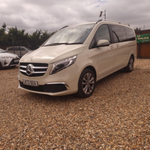 2022 Mercedes-Benz V Class 2.0 V220d Sport G-Tronic+ Euro 6 (s/s) 5dr Lwb in Beige — image 5