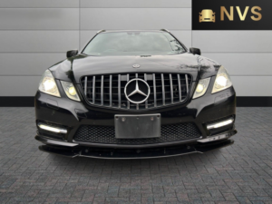 2010 Mercedes-Benz 350 Sl Wald Styling in Black — image 2