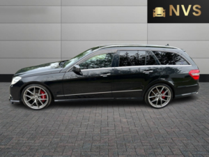 2010 Mercedes-Benz 350 Sl Wald Styling in Black — image 4
