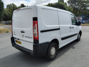 2014 Citroen Dispatch 1.6 1000 Hdi Enterprise in White — image 5