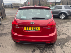 2013 Kia Venga 1.4 Crdi 1 Air MPV 5dr Diesel Manual Euro 5 (89 Bhp) in Red — image 5
