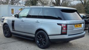 2013 Land Rover Range Rover 3.0 Td V6 Vogue Auto 4WD Euro 5 (s/s) 5dr in Silver — image 3