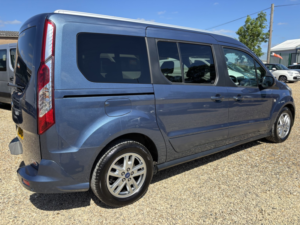 2020 Ford Grand Tourneo Connect Wheelchair Accessible Vehicle Wav 1.5 Ecoblue Titanium in Blue — image 3