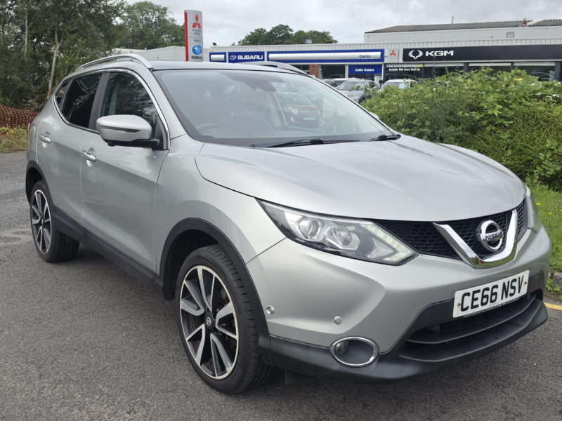 2016 Nissan Qashqai 1.5 Dci Tekna 2WD Euro 6 (s/s) 5dr in Silver — image 1