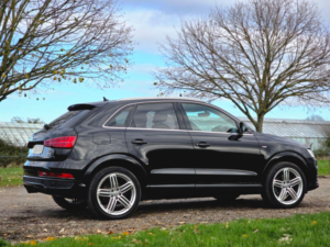 2015 Audi Q3 2.0 Tfsi S Line Plus S Tronic Quattro Euro 6 (s/s) 5dr in Black — image 4