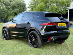 2020 Jaguar E-Pace 2.0 D240 R-Dynamic Hse Auto AWD Euro 6 (s/s) 5dr in Black — image 3