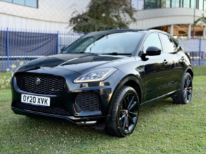 2020 Jaguar E-Pace 2.0 D240 R-Dynamic Hse Auto AWD Euro 6 (s/s) 5dr in Black — image 5