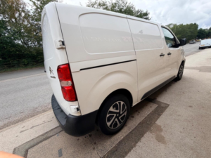 2019 Citroen Dispatch 1.5 Bluehdi 1000 X M Fwd 2 Euro 6 (s/s) 6dr in White — image 4