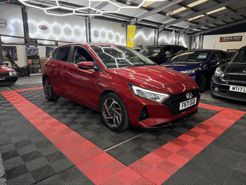 2021 Hyundai I20 1.0 I20 Premium 1.0t 48v Dct My22 in Red — image 1