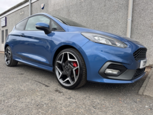 2019 Ford Fiesta 1.5 T Ecoboost St-2 in Blue — image 5