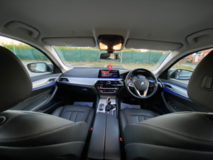 2019 BMW 5 Series 520d Se 4-Door in Grey — image 4
