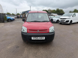 2005 Citroen Berlingo 1.9d X 4dr in Red — image 2