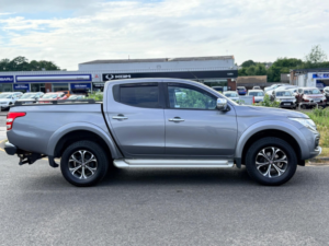 2017 Fiat Fullback 2.4d Lx Auto 4WD Euro 6 4dr (euro 6) in Grey — image 2