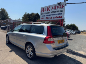 2011 Volvo V70 2.4 D5 Se Lux Geartronic Euro 5 5dr in Silver — image 4