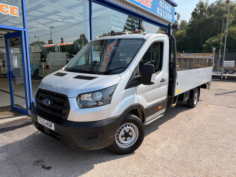 2023 Ford Transit 2.0 350 Ecoblue Hd Leader Dropside Flatbed 2dr Diesel Manual Rwd L4 Euro 6 130 Ps in Silver — image 1